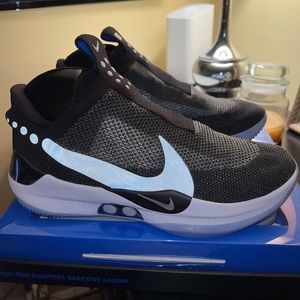 NIKE ADAPT BB